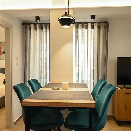 Larisa Hospitality I - Roof Top Apartment - With Free Parking Exterior foto