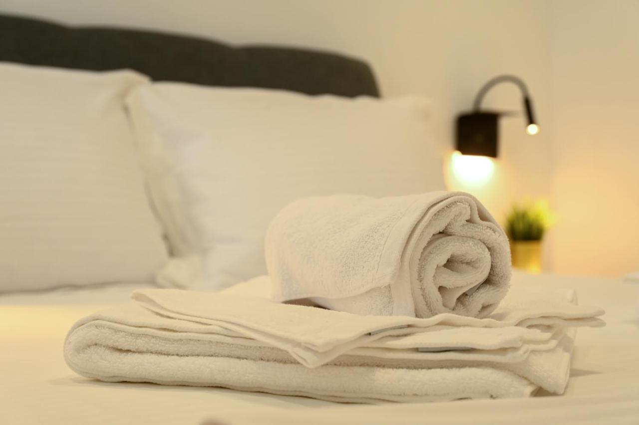 Larisa Hospitality I - Roof Top Apartment - With Free Parking Exterior foto