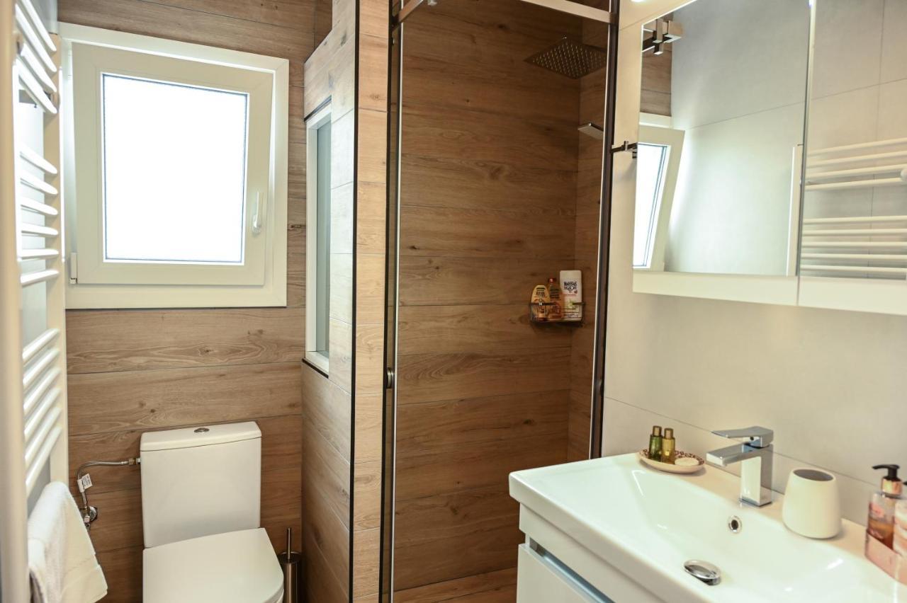 Larisa Hospitality I - Roof Top Apartment - With Free Parking Exterior foto
